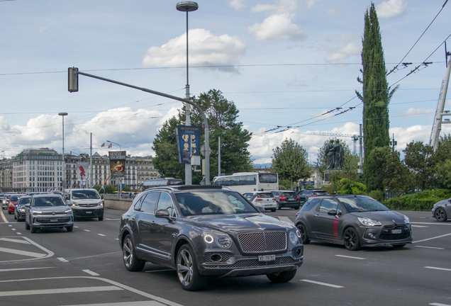 Bentley Bentayga V8