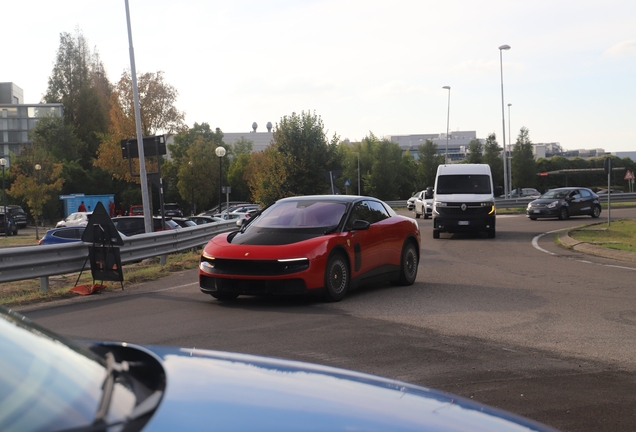 Ferrari Luce