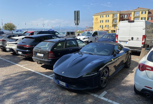 Ferrari Roma Spider
