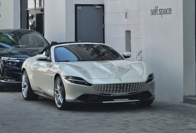 Ferrari Roma Spider