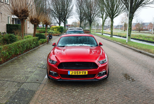 Ford Mustang GT 2015