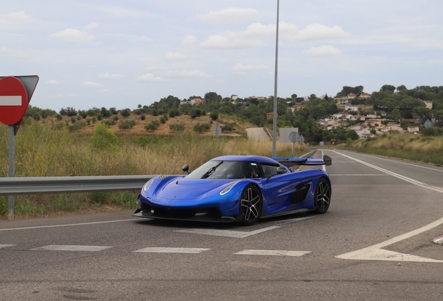 Koenigsegg Jesko Attack