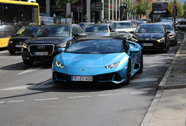 Lamborghini Huracán LP640-4 EVO Spyder