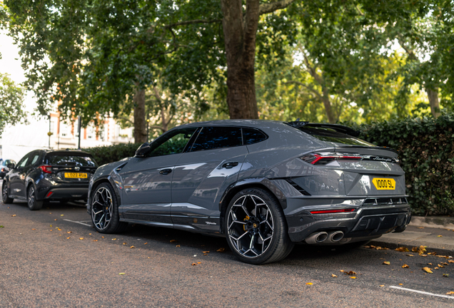 Lamborghini Urus Performante