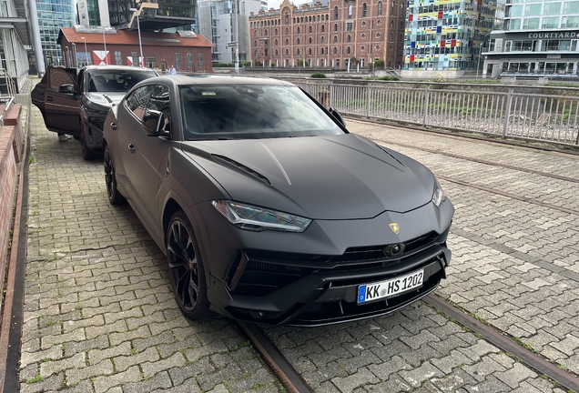 Lamborghini Urus S