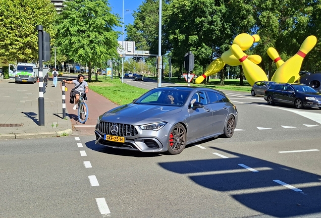 Mercedes-AMG CLA 45 Shooting Brake X118