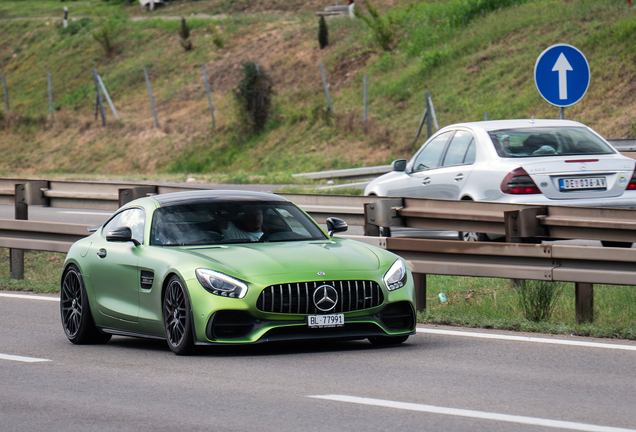 Mercedes-AMG GT S C190