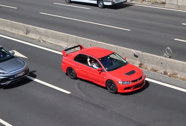 Mitsubishi Lancer Evolution IX