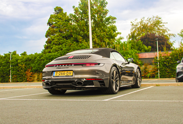 Porsche 992 Carrera 4S Cabriolet MkI