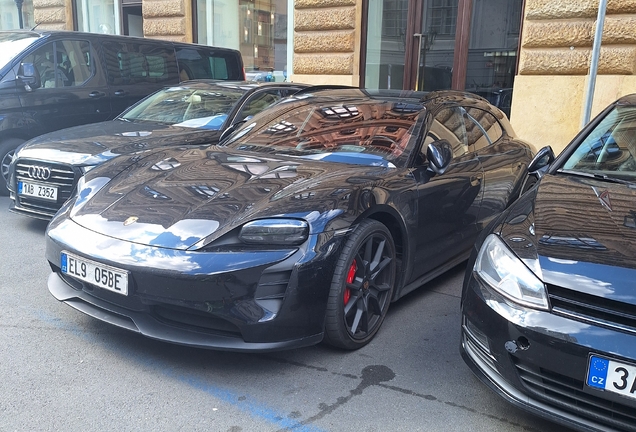 Porsche Taycan GTS Sport Turismo MkI