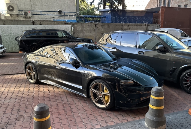 Porsche Taycan Turbo S MkI