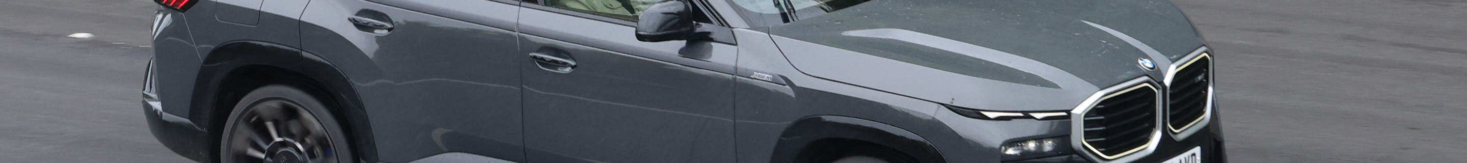 BMW XM G09