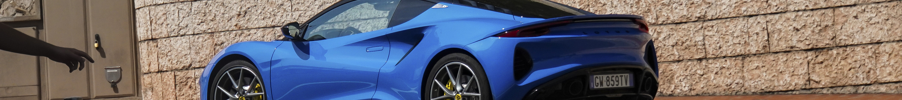 Lotus Emira
