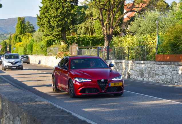 Alfa Romeo Giulia Quadrifoglio 2023