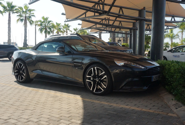 Aston Martin Vanquish S Volante 2017