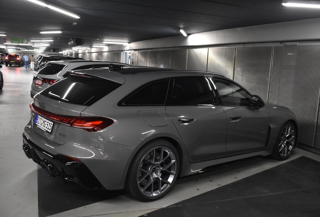 Audi RS5 Avant B10