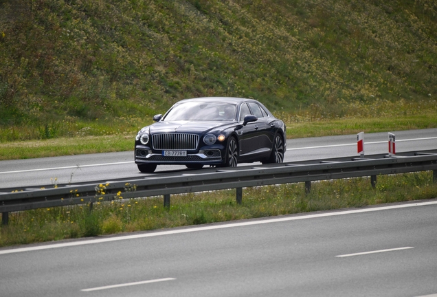 Bentley Flying Spur V8 Azure