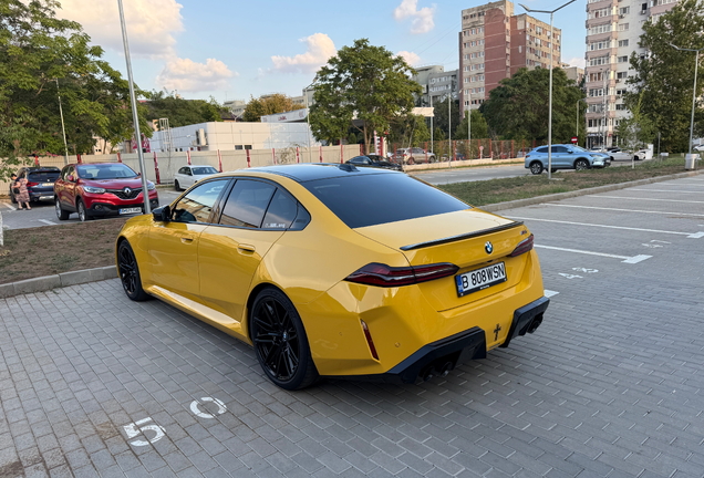 BMW M5 G90