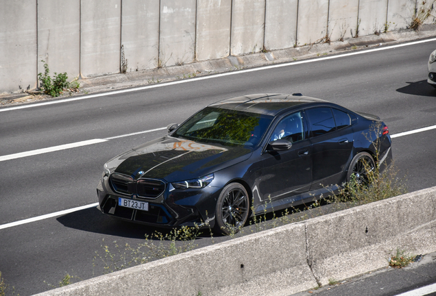 BMW M5 G90