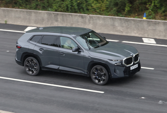BMW XM G09