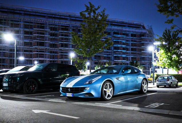 Ferrari FF