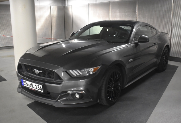Ford Mustang GT 2015