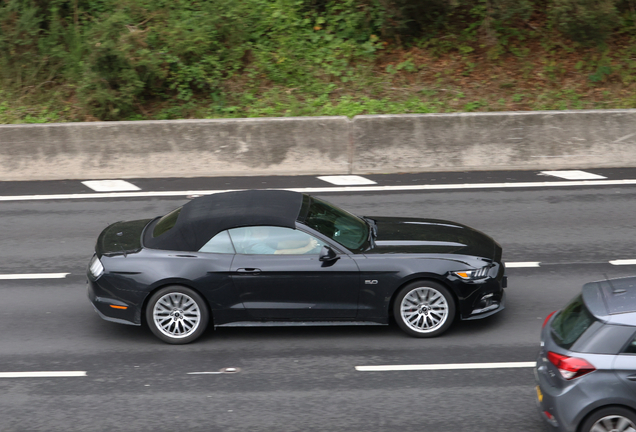 Ford Mustang GT Convertible 2015