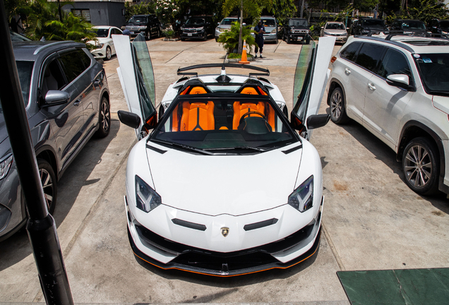 Lamborghini Aventador LP770-4 SVJ Roadster