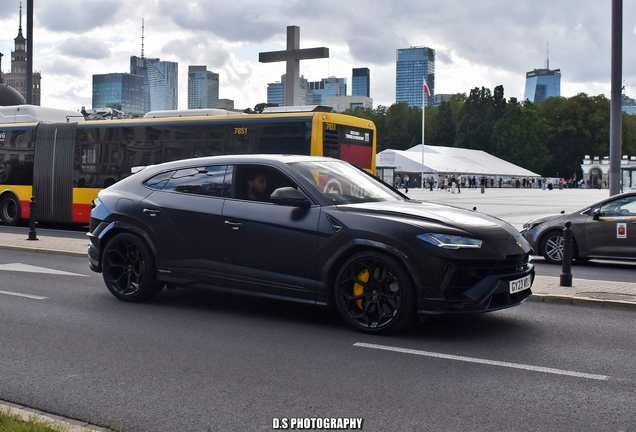 Lamborghini Urus Performante