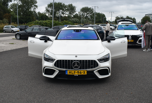 Mercedes-AMG GT 63 S X290