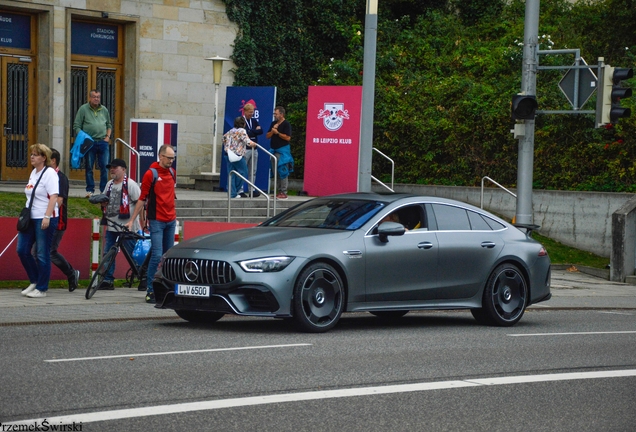 Mercedes-AMG GT 63 S X290