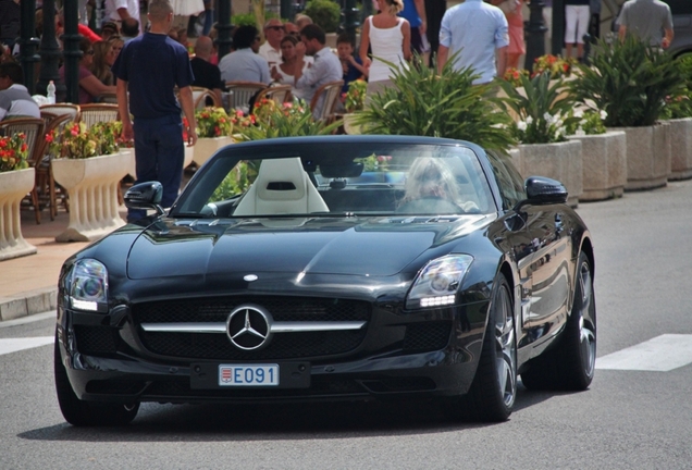 Mercedes-Benz SLS AMG Roadster