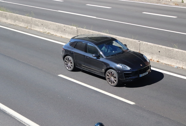 Porsche 95B Macan GTS MkI