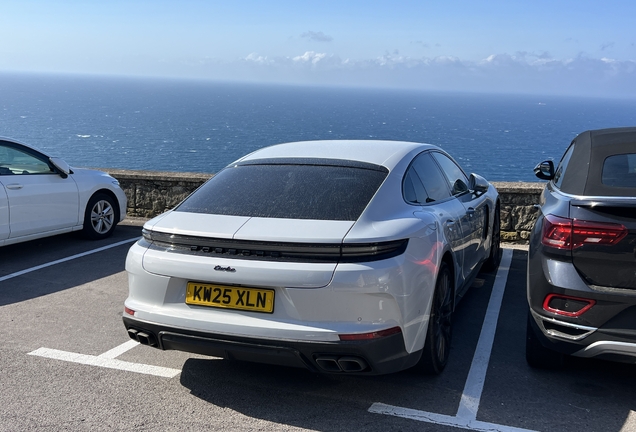 Porsche 972 Panamera Turbo E-Hybrid