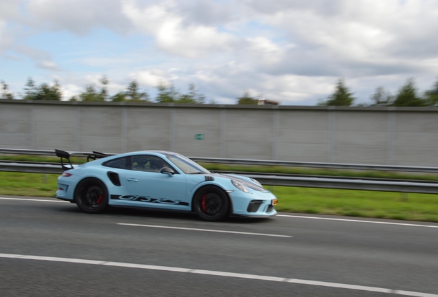 Porsche 991 GT3 RS MkII Weissach Package