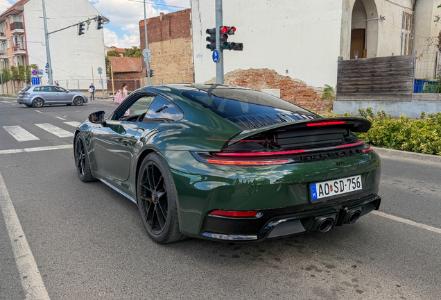 Porsche 992 Carrera 4 GTS MkII