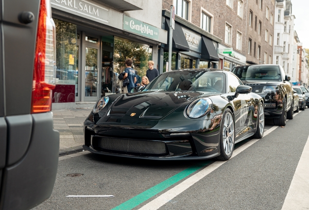 Porsche 992 S/T