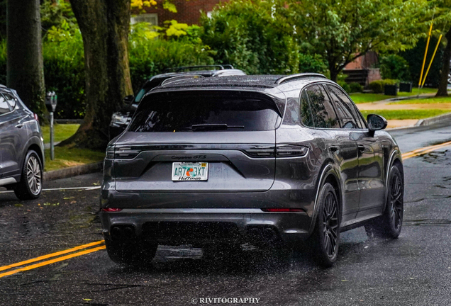 Porsche 9YA Cayenne GTS MkI