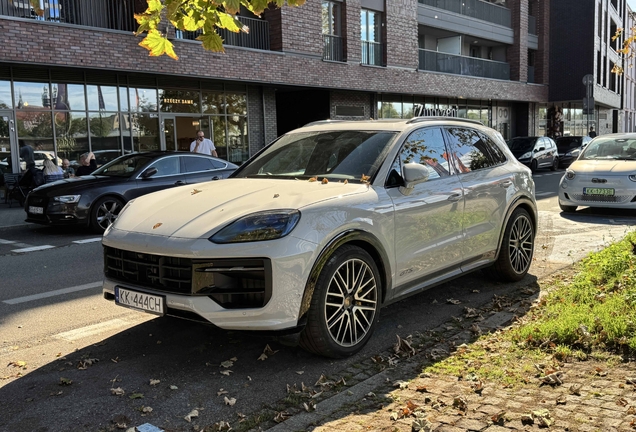 Porsche 9YA Cayenne GTS MkII