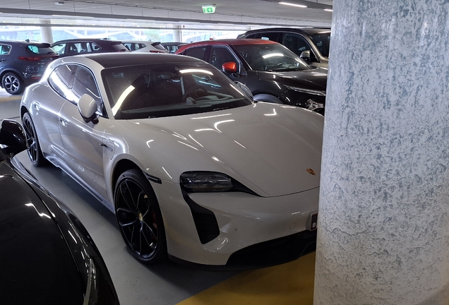Porsche Taycan GTS Sport Turismo MkI