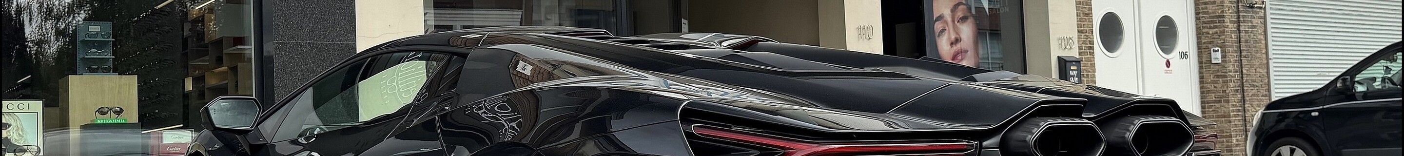 Lamborghini Revuelto