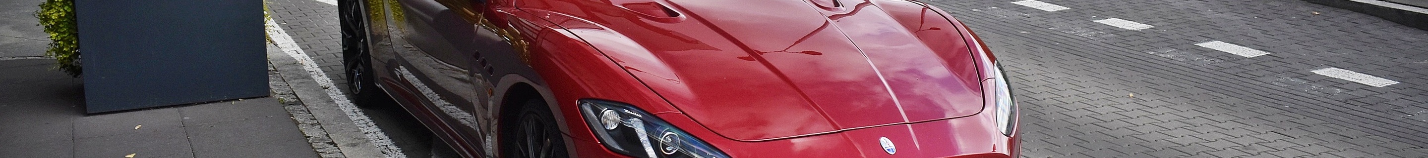 Maserati GranCabrio MC