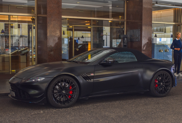 Aston Martin V8 Vantage Formula 1 Edition Roadster