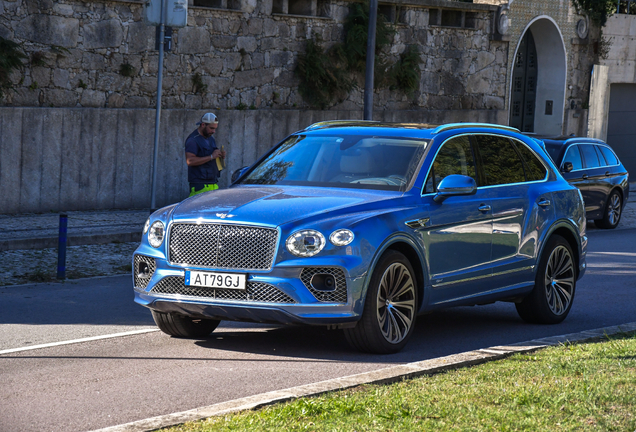 Bentley Bentayga Hybrid 2021 First Edition