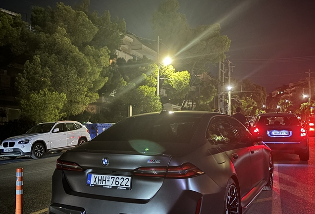 BMW M5 G90