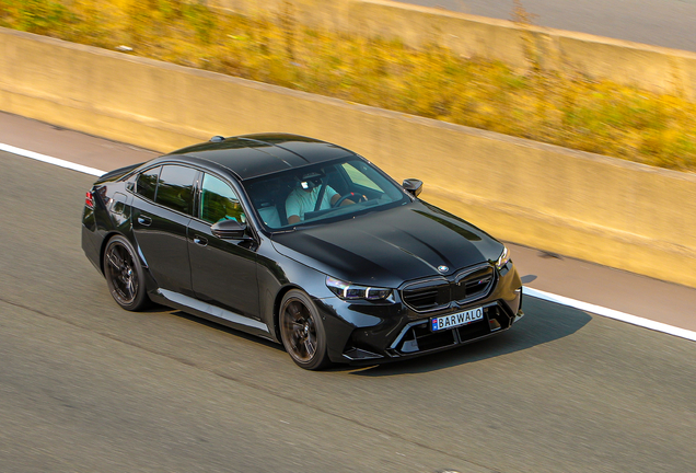 BMW M5 G90