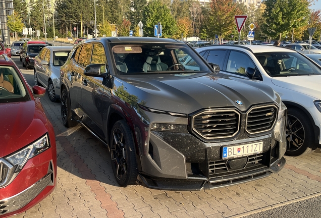 BMW XM G09