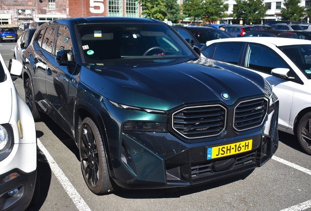 BMW XM G09