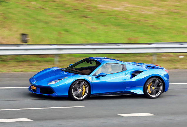 Ferrari 488 Spider