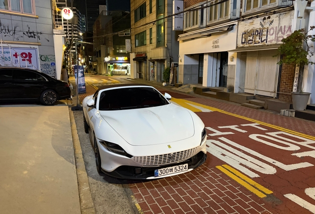 Ferrari Roma Spider